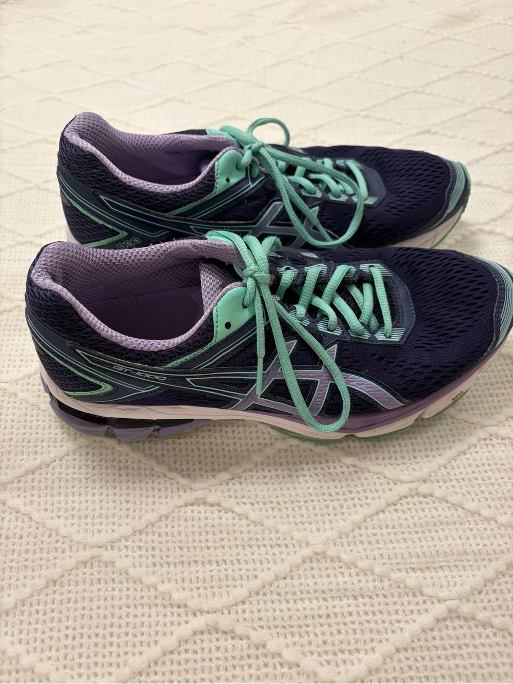 ASICS GT 1000 Women's 10